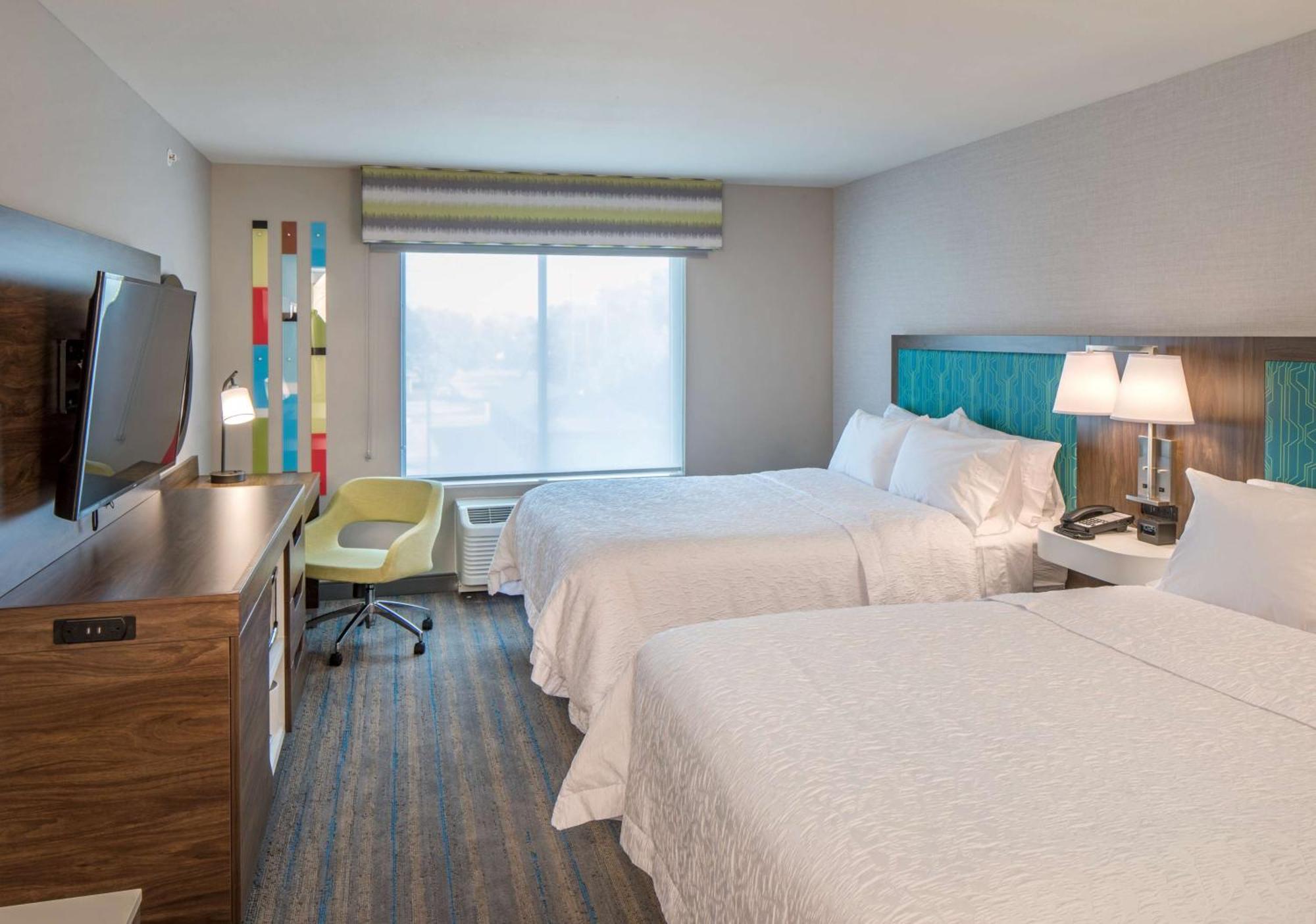Hampton Inn Колумбус Экстерьер фото